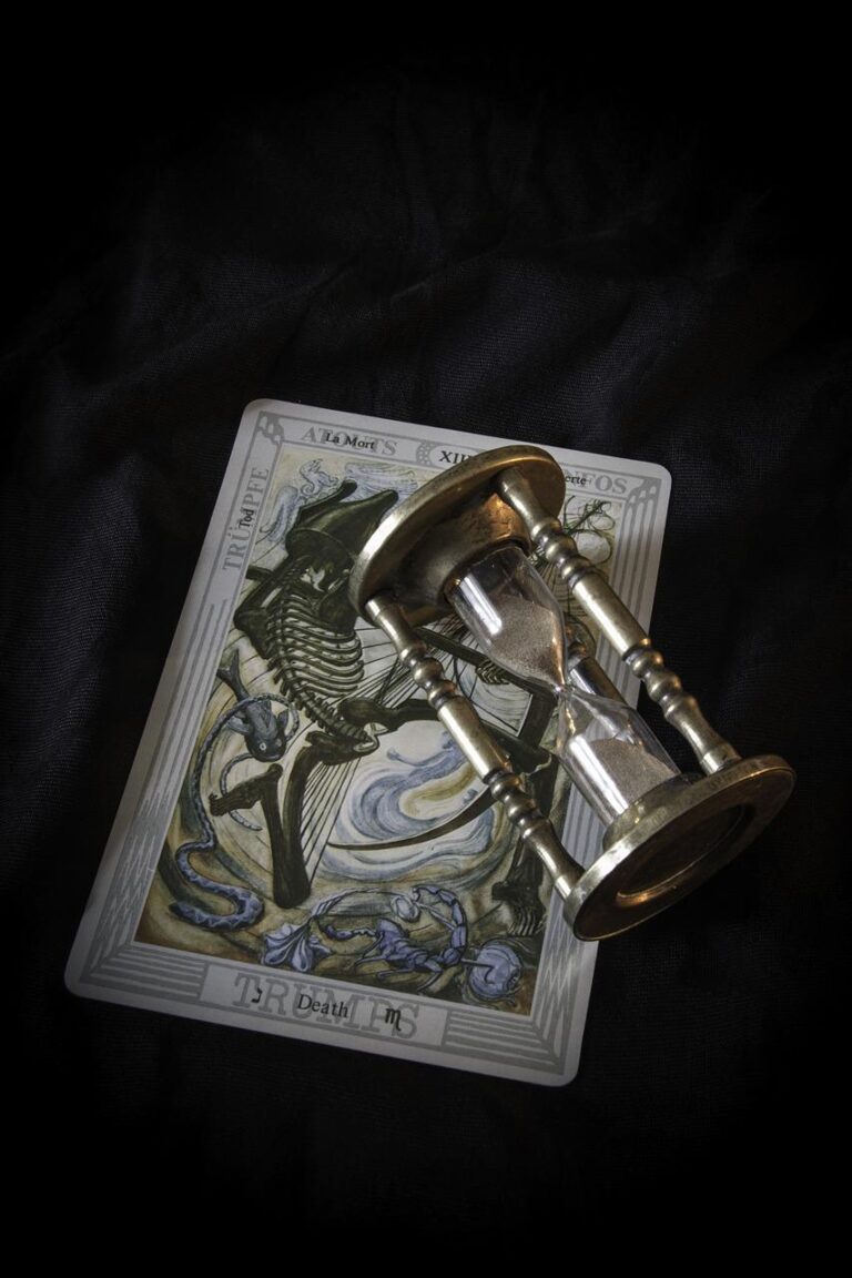 tarot, death, egg timer-2208600.jpg